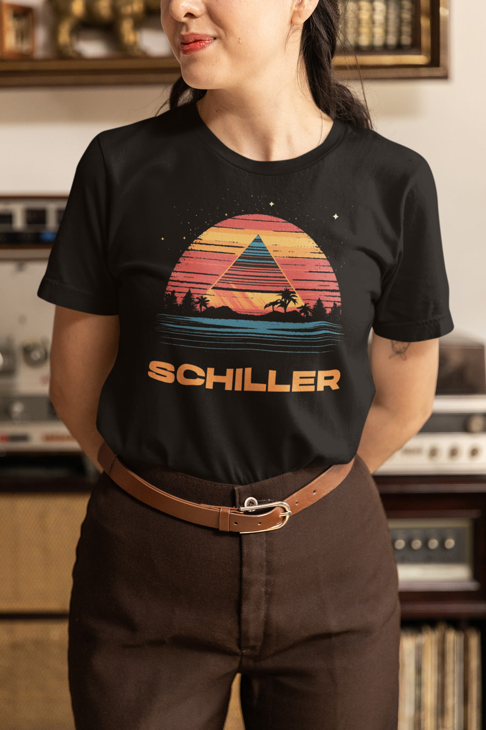 Wanderlust Triangle Tour 2024 | T-Shirt