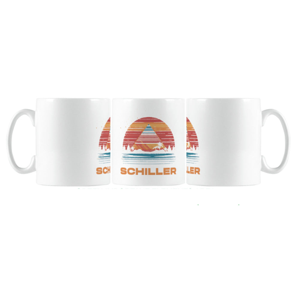 Schiller (Wanderlust Triangle White) Tasse